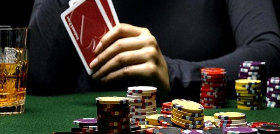 Three Top Reasons Why Playing In Online Casinos Makes Perfect Sense