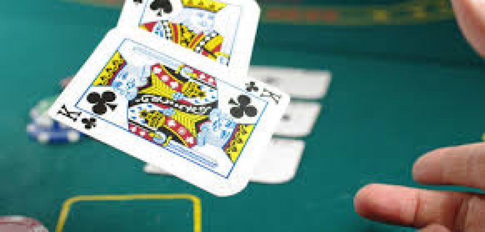 Why QQDOMINO PKV is the best gambling site?