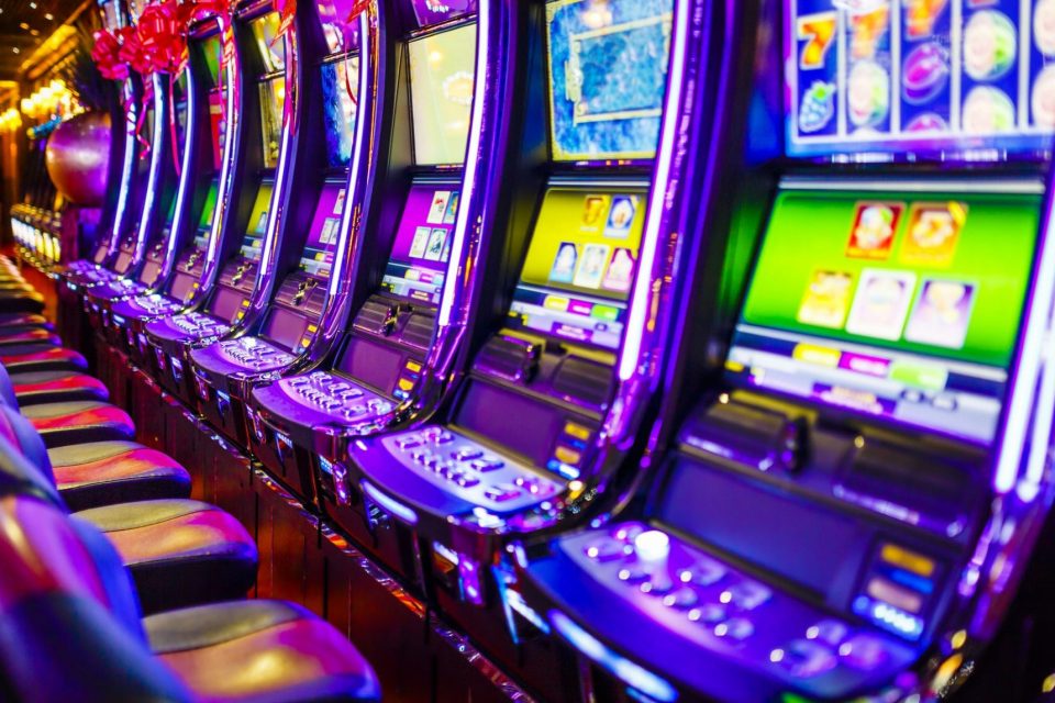 Why People Play Free Online Slot Games